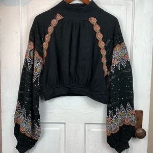 Free People cropped embroidered long sleeve XS